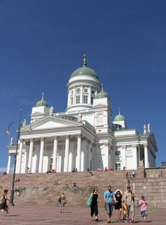 [katedral+Helsinki.JPG]