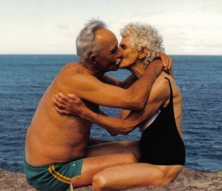 [idosos_amando[1].jpg]