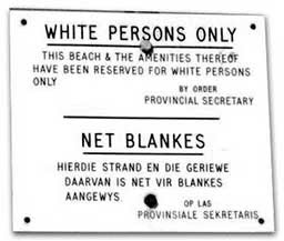 Esta playa e instalaciones están reservadas sólo a blancos
