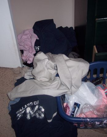 [laundry.jpg]