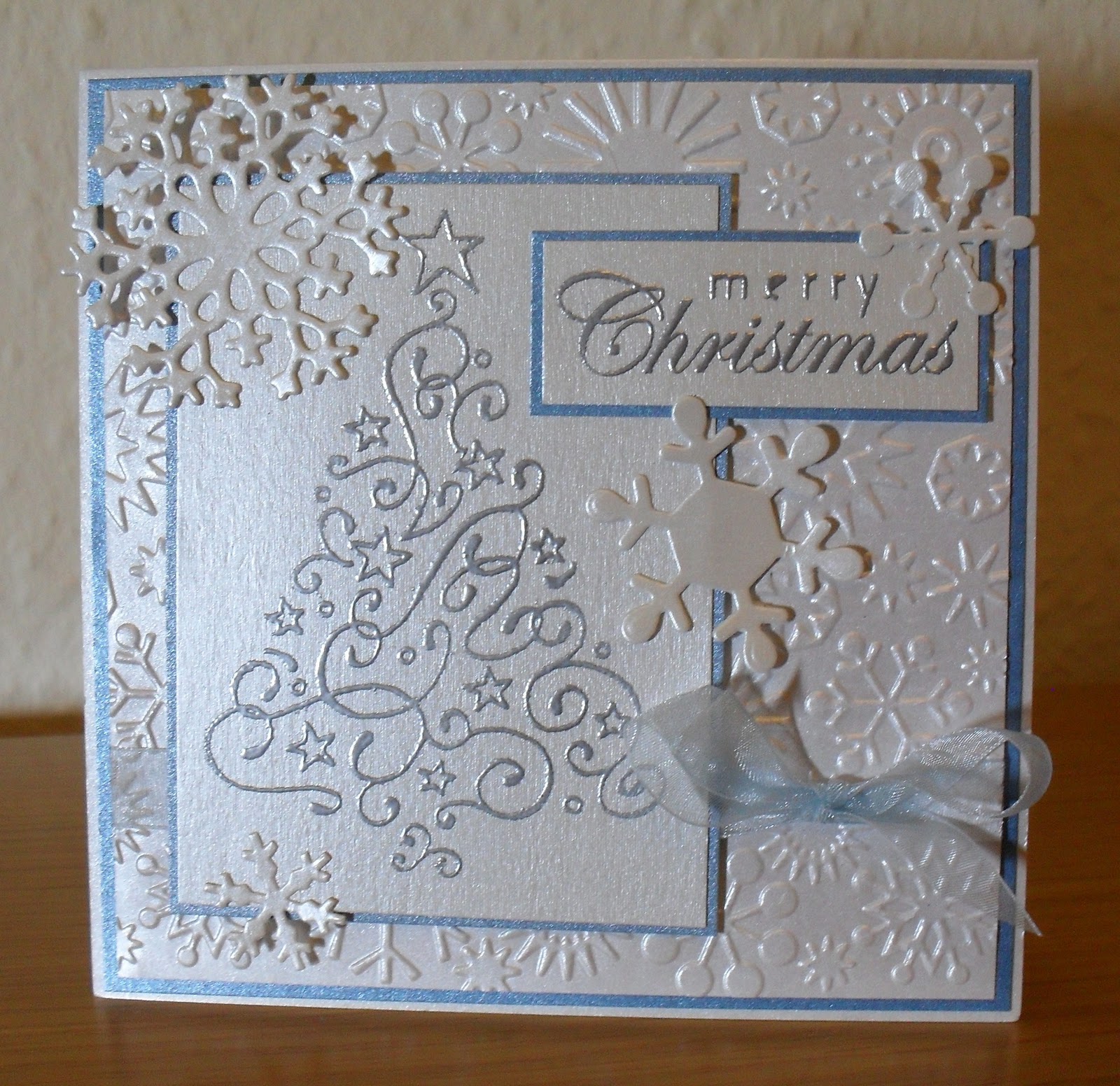 Helen's Craft Haven... Elegant Christmas
