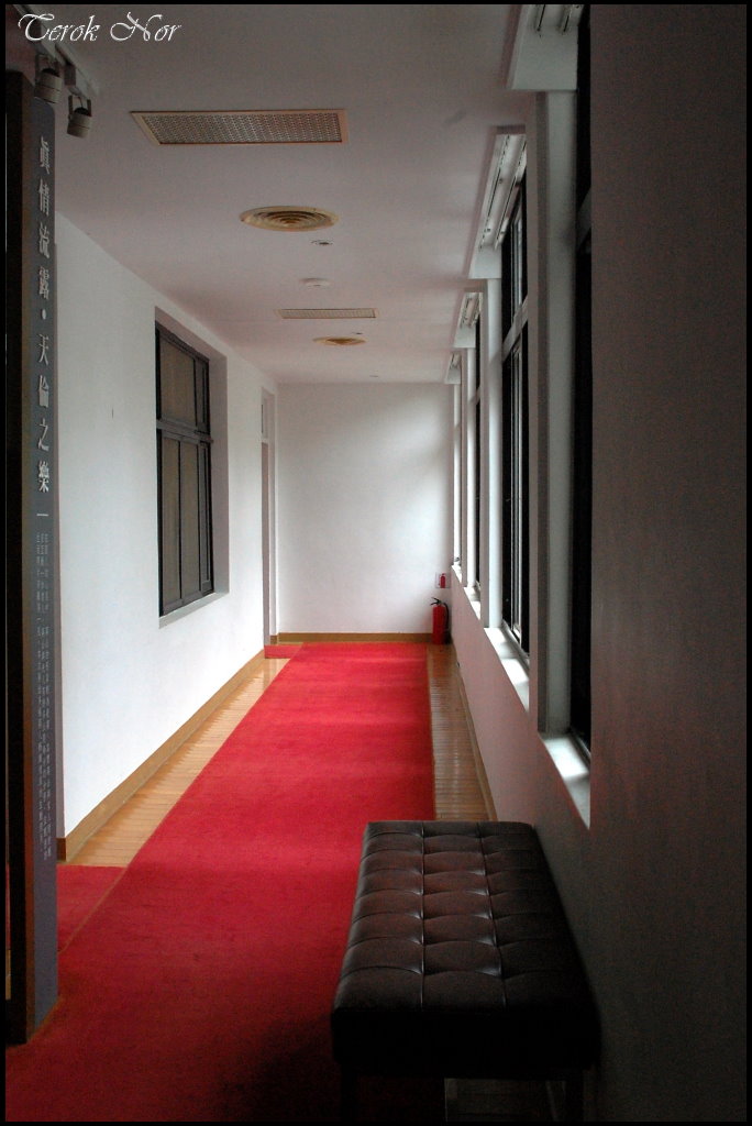 [da064.jpg]
