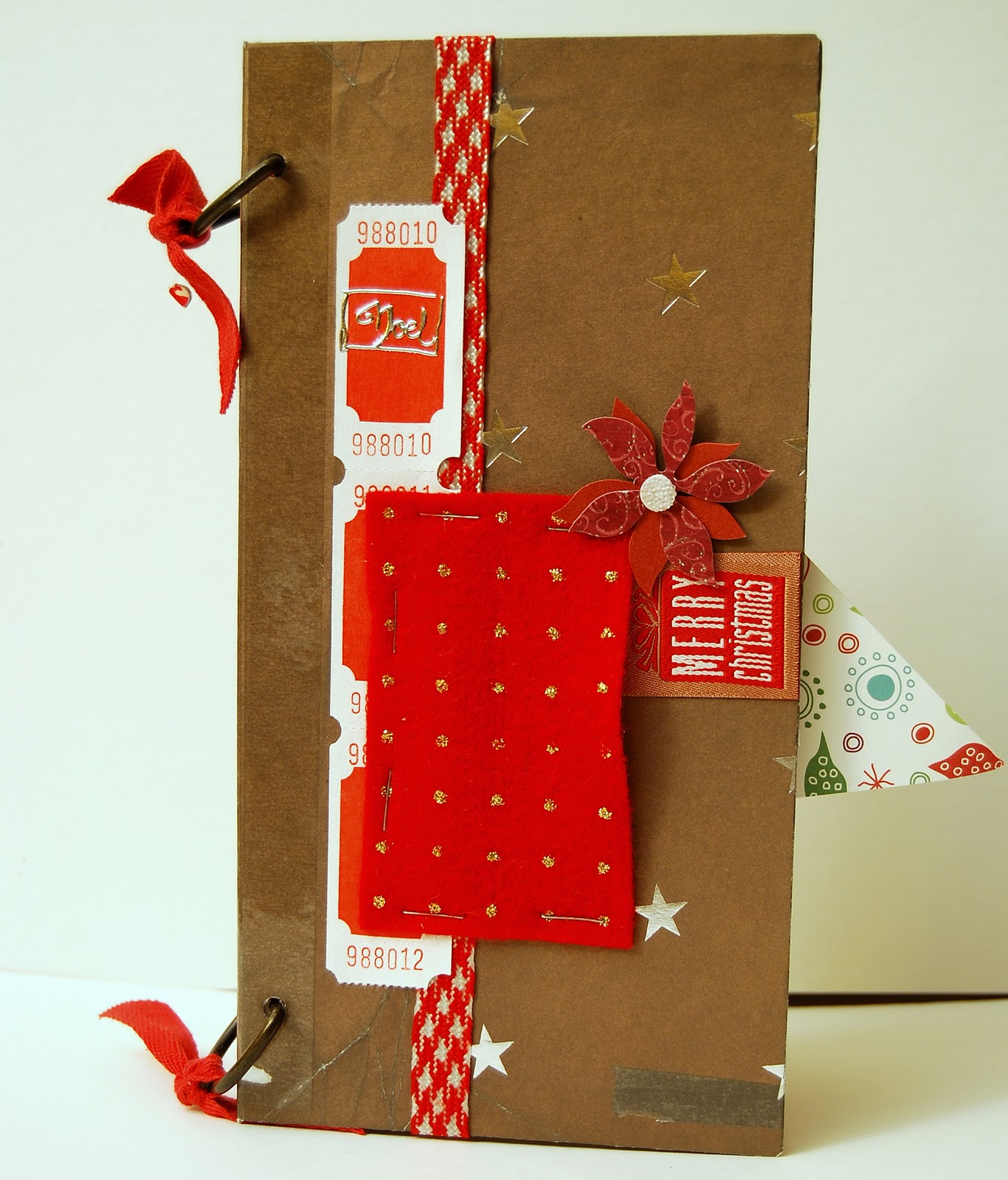 The Art Of being MissKoolAid Christmas Mini book Mini livre De No l