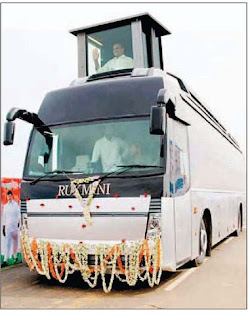 Bullet-Proof_Volvo_bus.jpg
