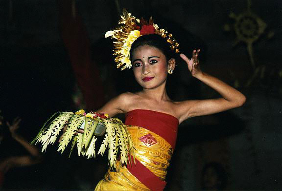  Tari Pendet  Pendet  Dance INDONESIAN CULTURES FOOD AND 