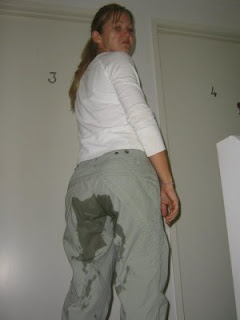 Sekedar Berbagi...: Kebelet Pipis Nih....