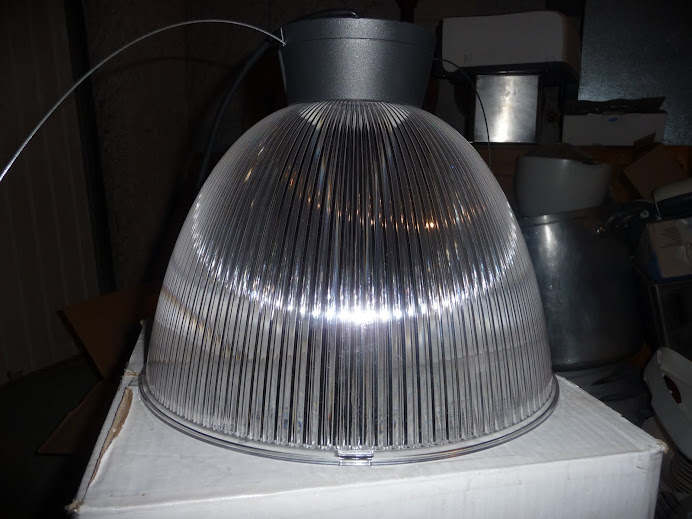 LUMINAIRE PARA DOME NEUF