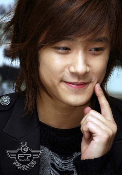 Korean Hairstyle For Men 2011. Edison Chen#39;s haircut