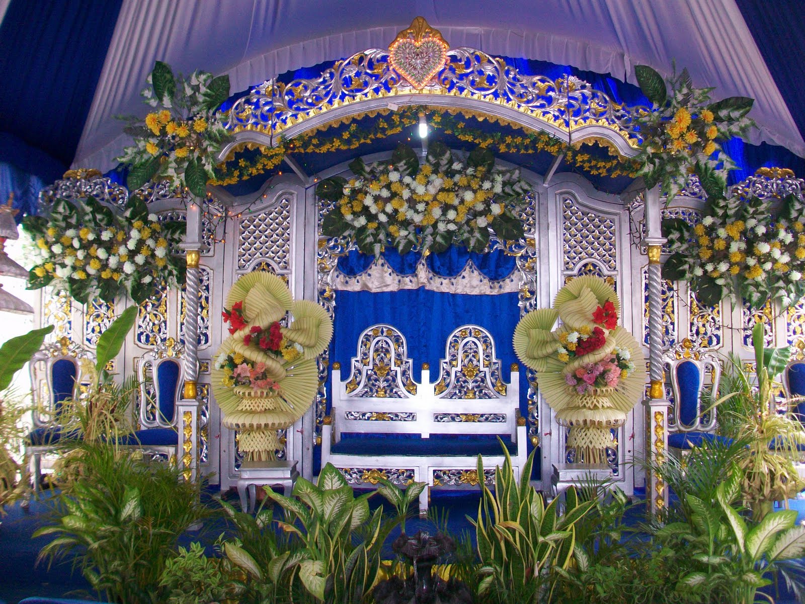 Boby perias pengantin: dekorasi pengantin