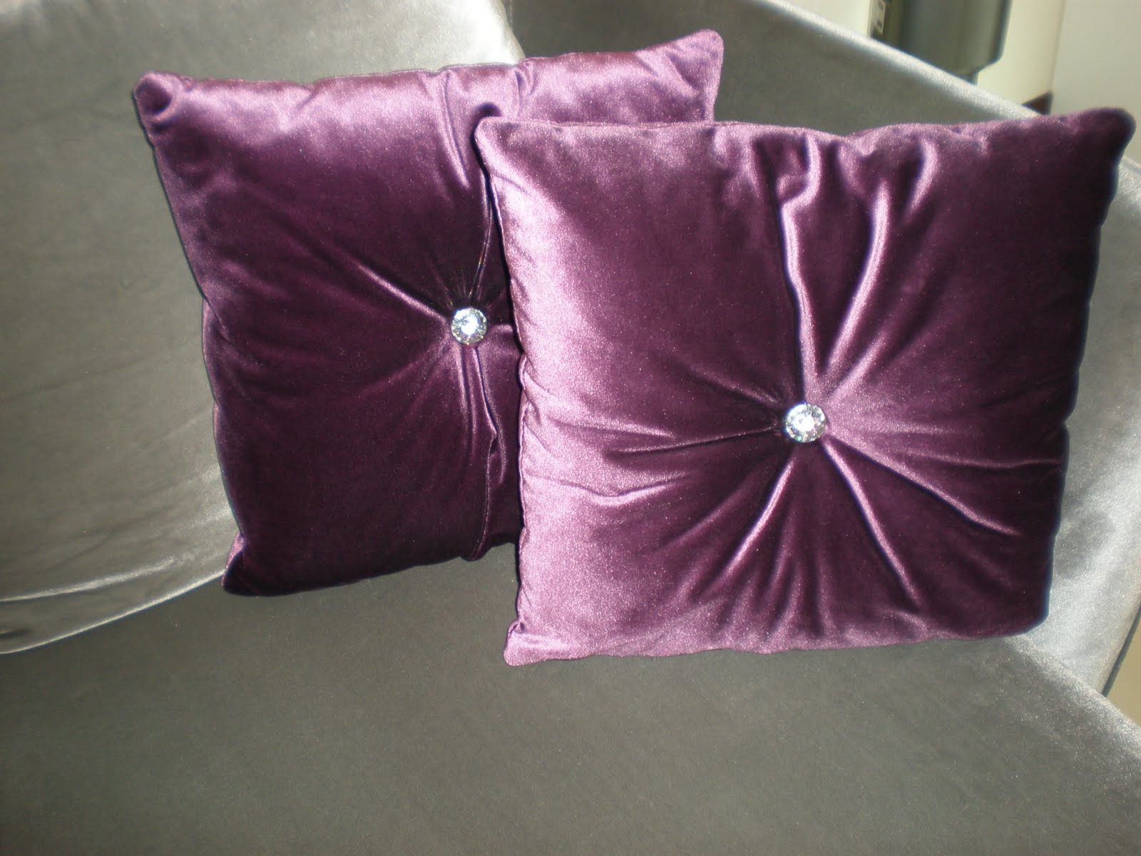Lim's Hut Furniture Club Sofa Cushion For Sale