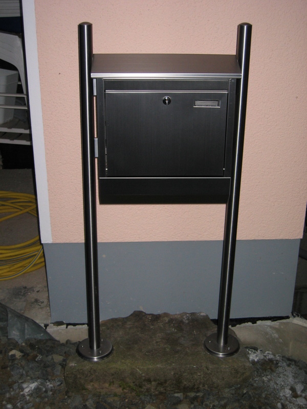 Unser Bau, der Weg zum Eigenheim das Hausbautagebuch der Familie Grünberg Briefkasten und ein