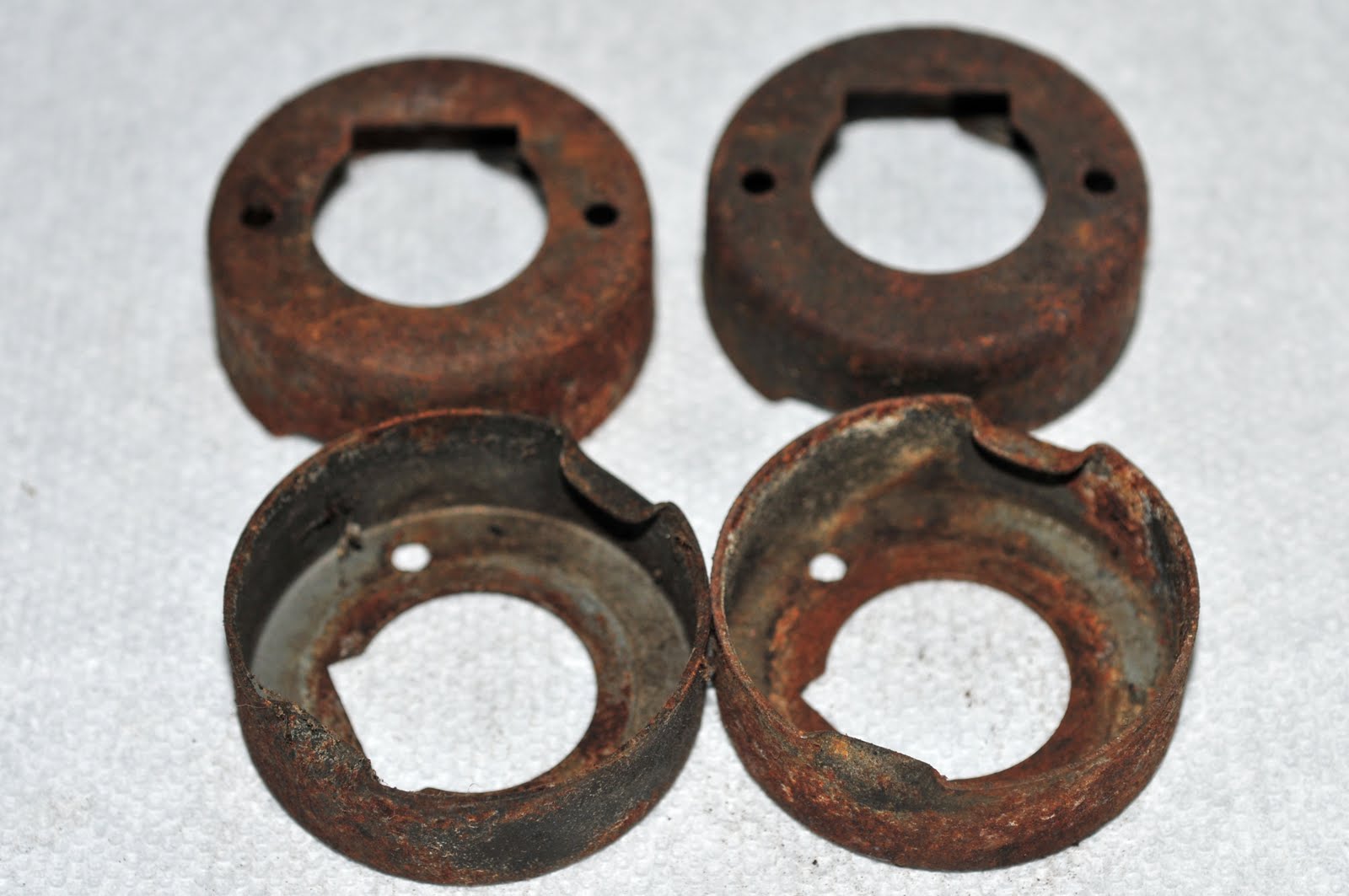 Waugh 1970 Volvo P1800 Fuel injector rings