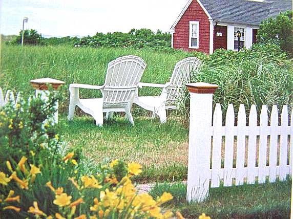 [Adirondak+Seating+in+Cape+Cod,+Massachusetts+2-Better+Homes+and+Gardens-August+2008.JPG]