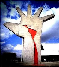 Escultura de Oscar Niemeyer
