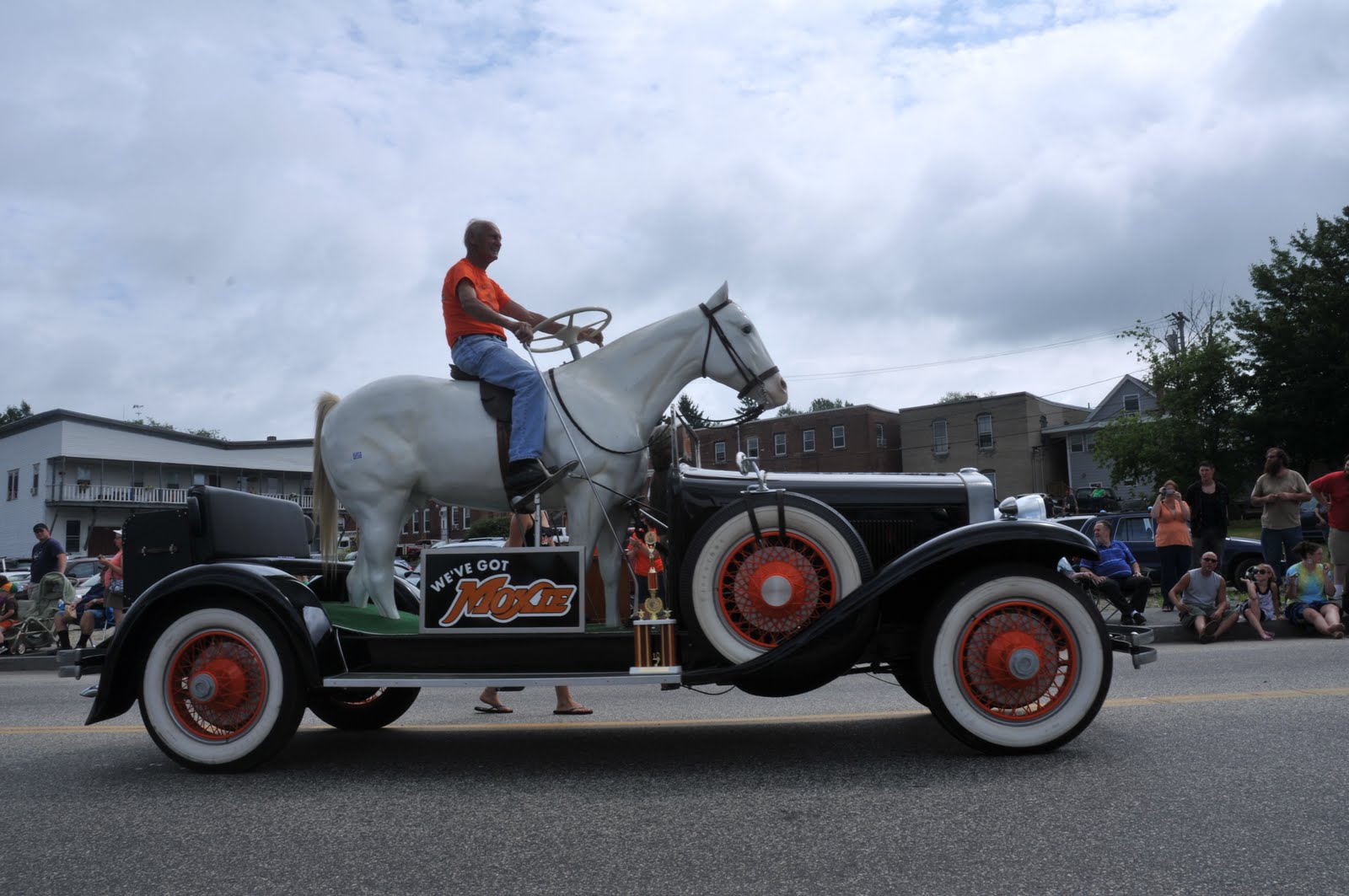 RJH Photo Moxie Parade!