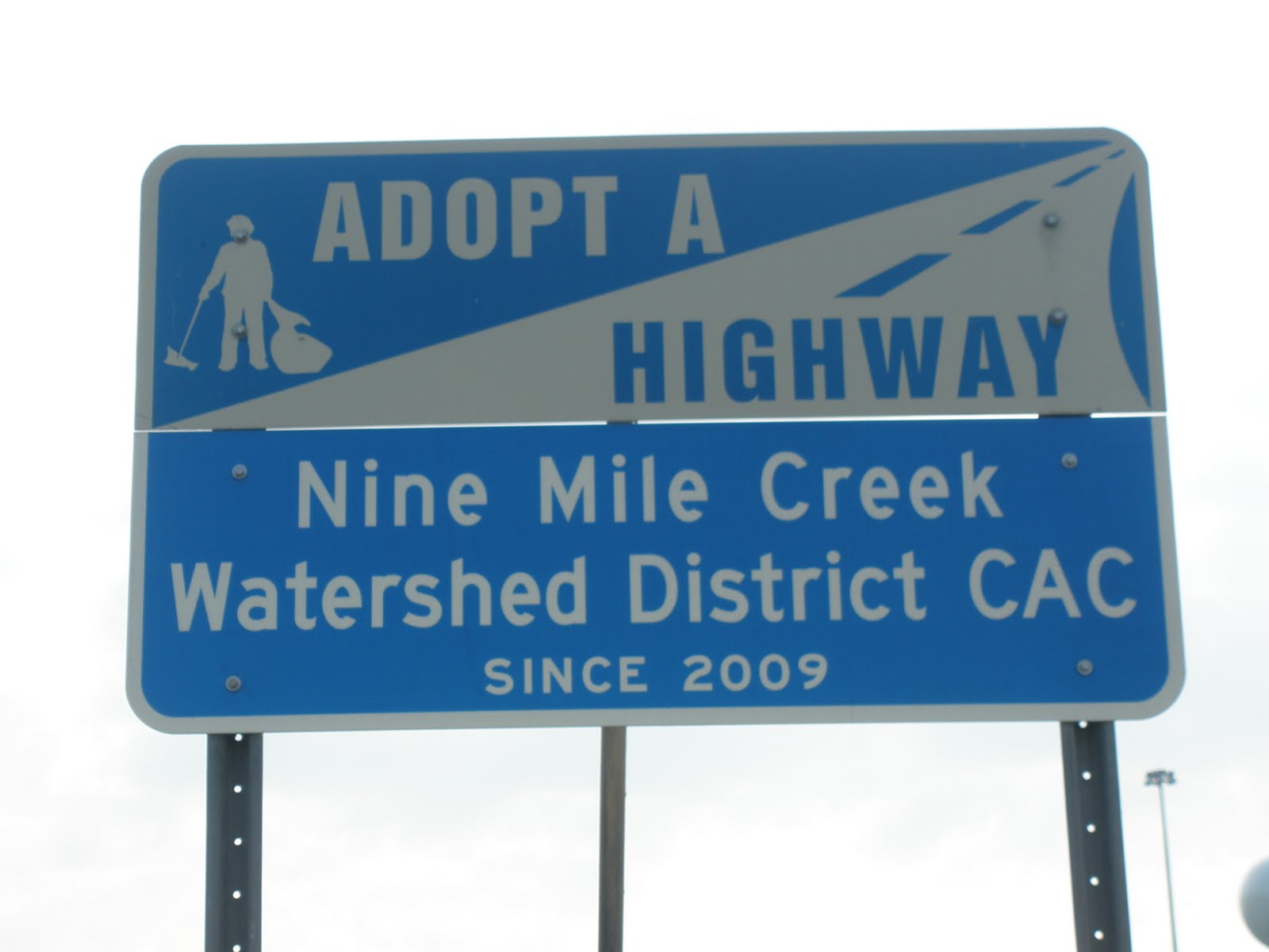 AdoptAHighway Minnesota Nine Mile Creek CAC Hwy 62 April 17, 2010