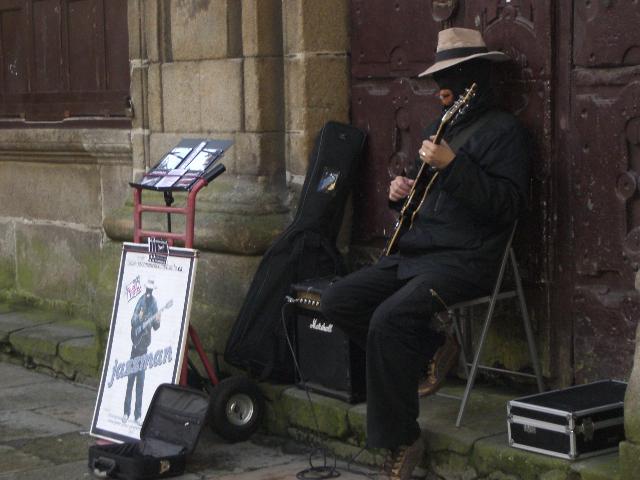 [CIMG5503+menor.jpg]