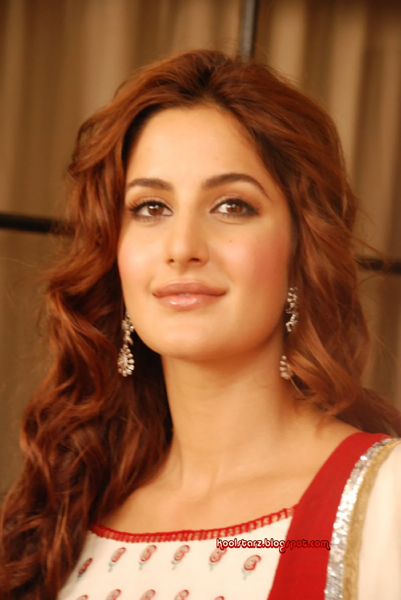 [Katrina_Kaif_Koolstarz.blogspot.com+(4).jpg]