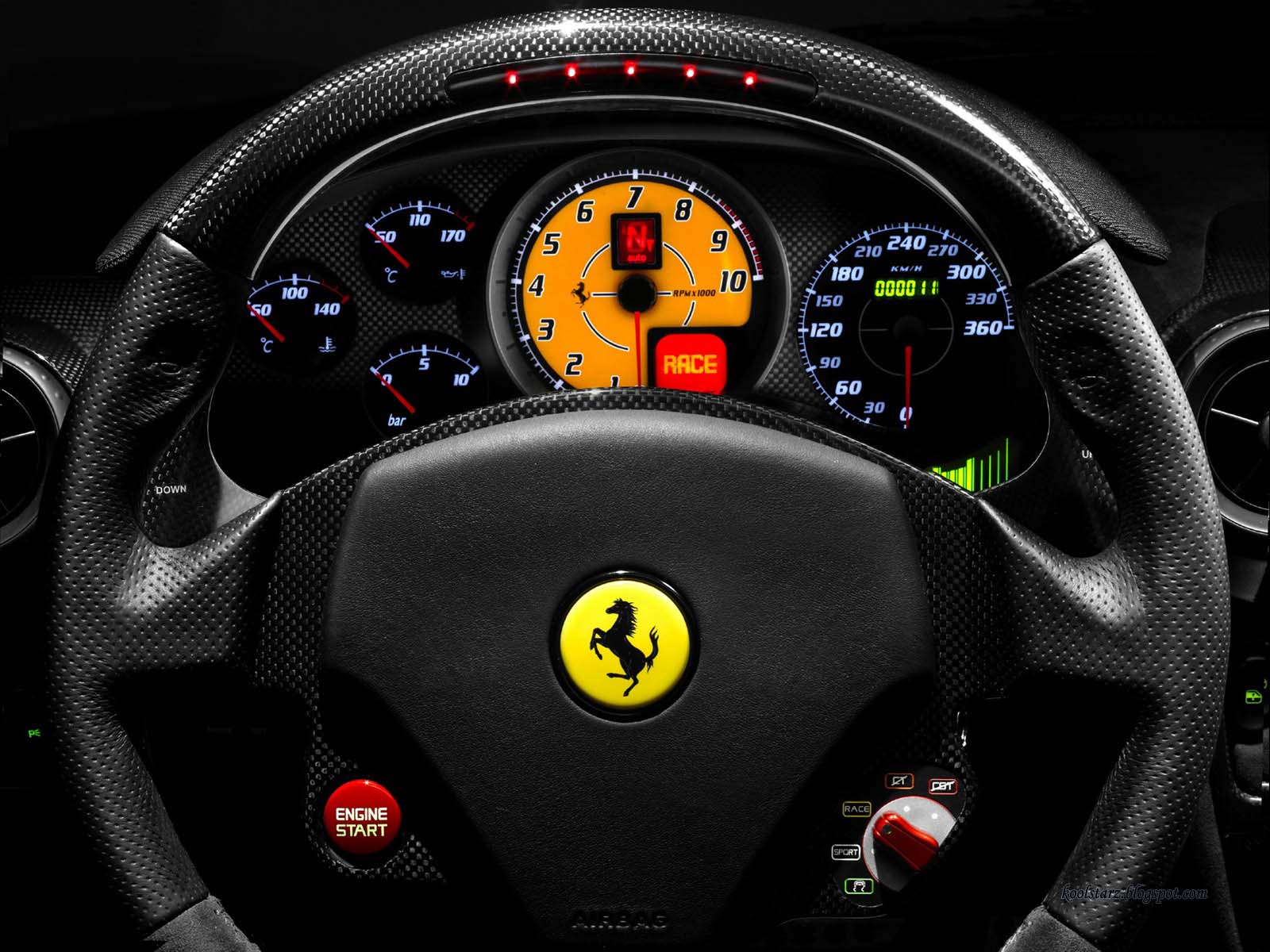 [Ferrari+(7).jpg]