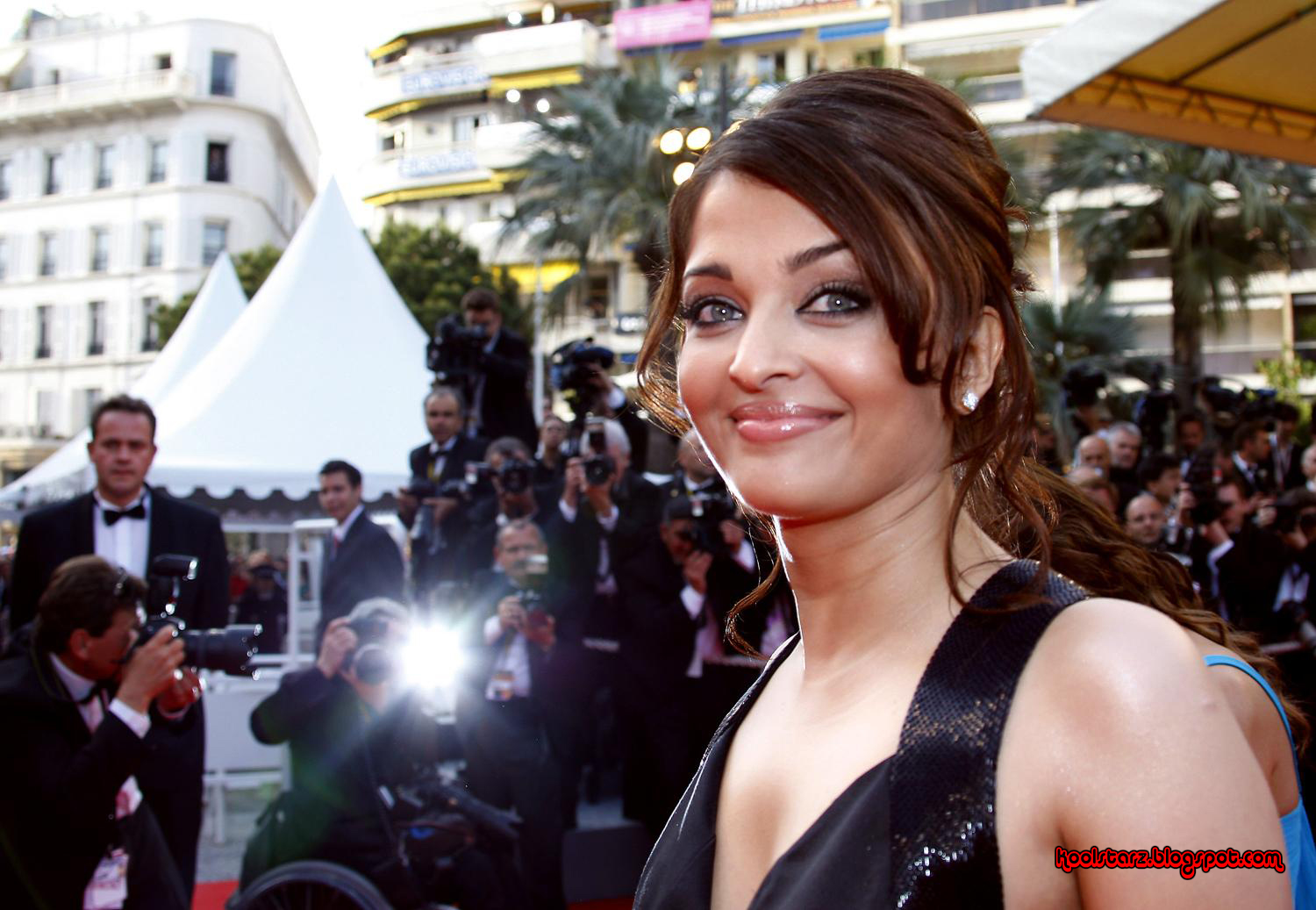 [Aishwarya+Rai+Koolstarz.blogspot.com+(2).jpg]