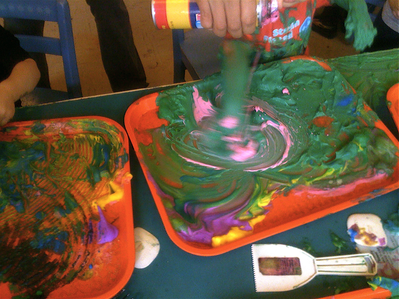 Teacher Tom Foam Paint