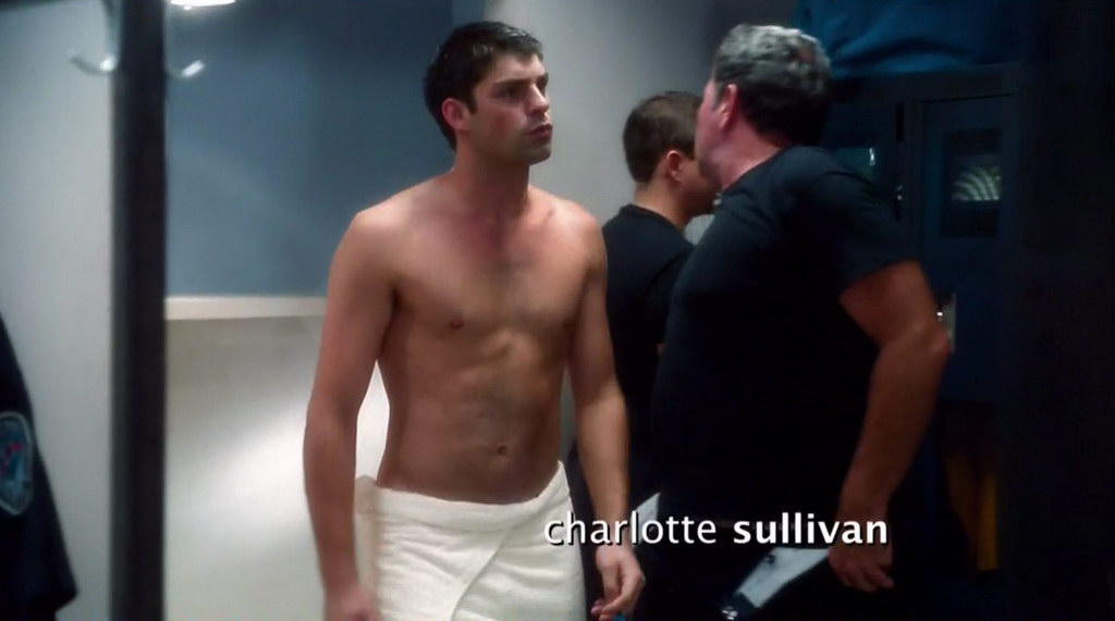 Eric Johnson and Travis Milne are shirtless on the episode "Broad Dayl...
