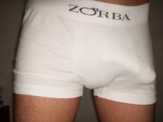 SONHOS OBSCENOS: homens de cueca e de pau duro