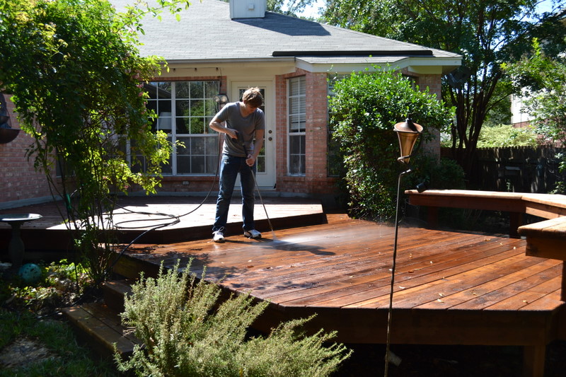 Austin Fence Builder Deck Refinishing/ Stain