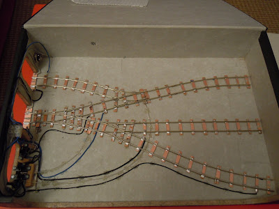 Michael's Model Railways: Track and wires