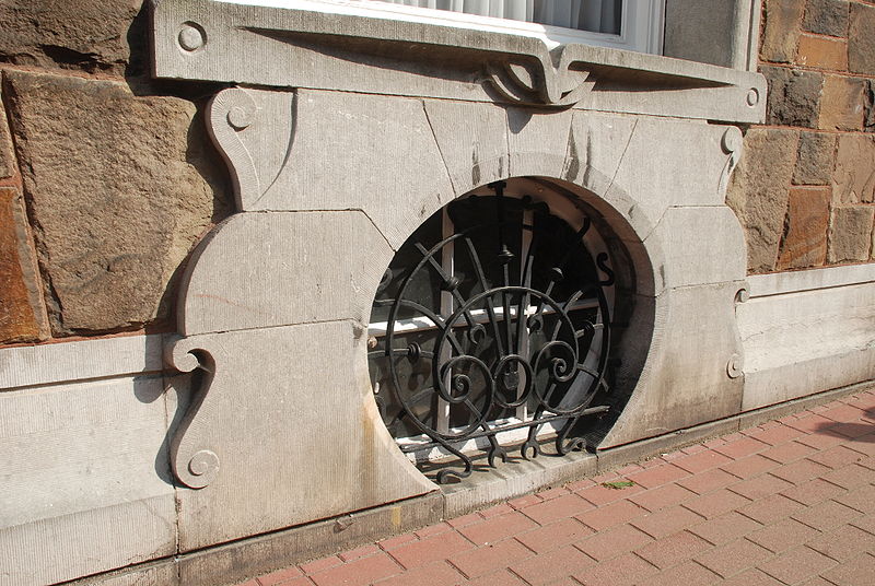 Grille De Soupirail À VENDRE! - FR