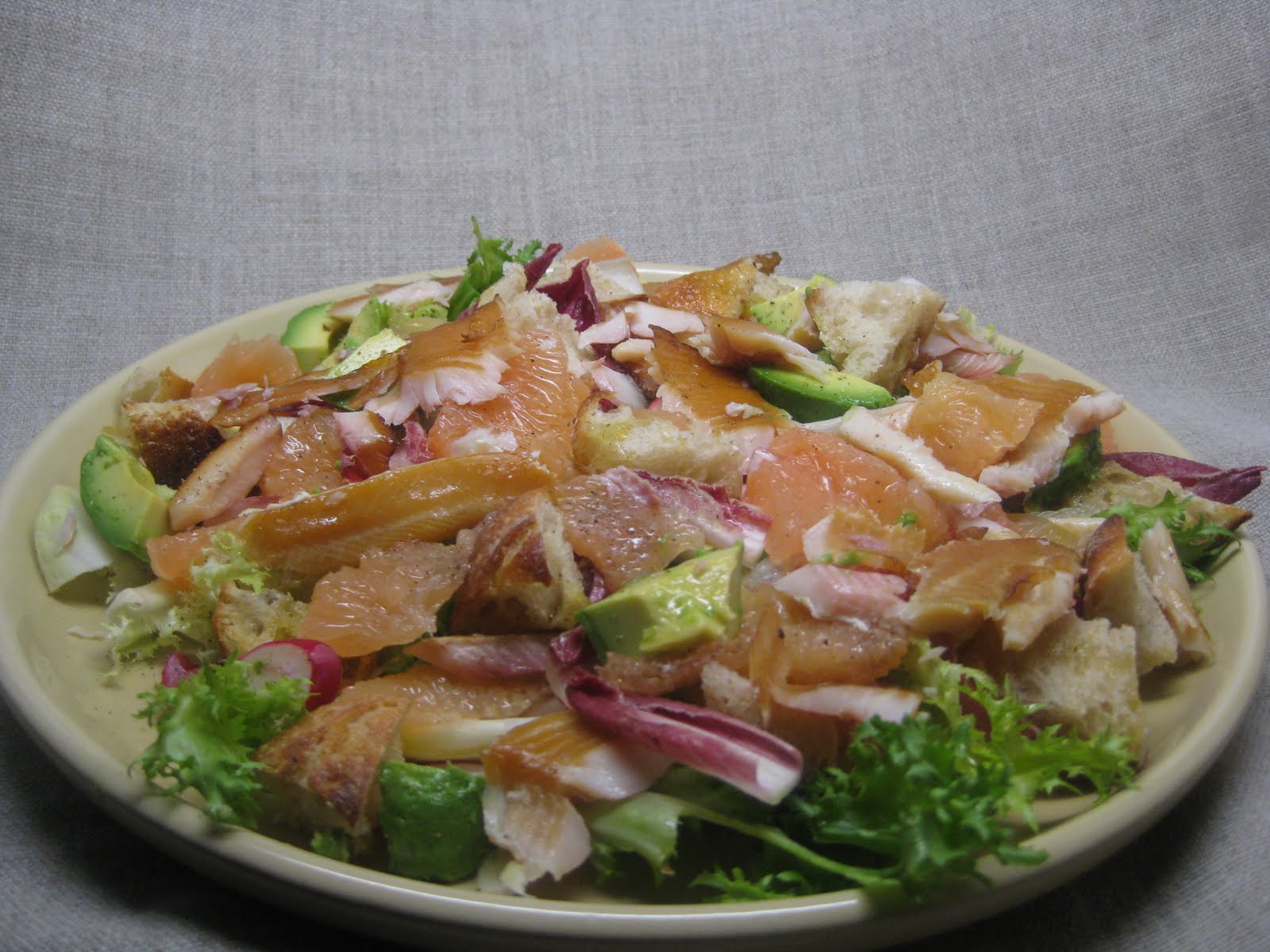 Dinner Tonight Smoked Trout Salad with Avocado & Grapefruit