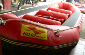 [perahu-HOJO-oval-3-b.gif]