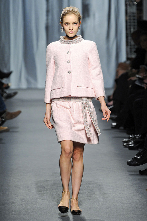 My Fashion Obsession: Haute Couture Spring 2011: CHANEL