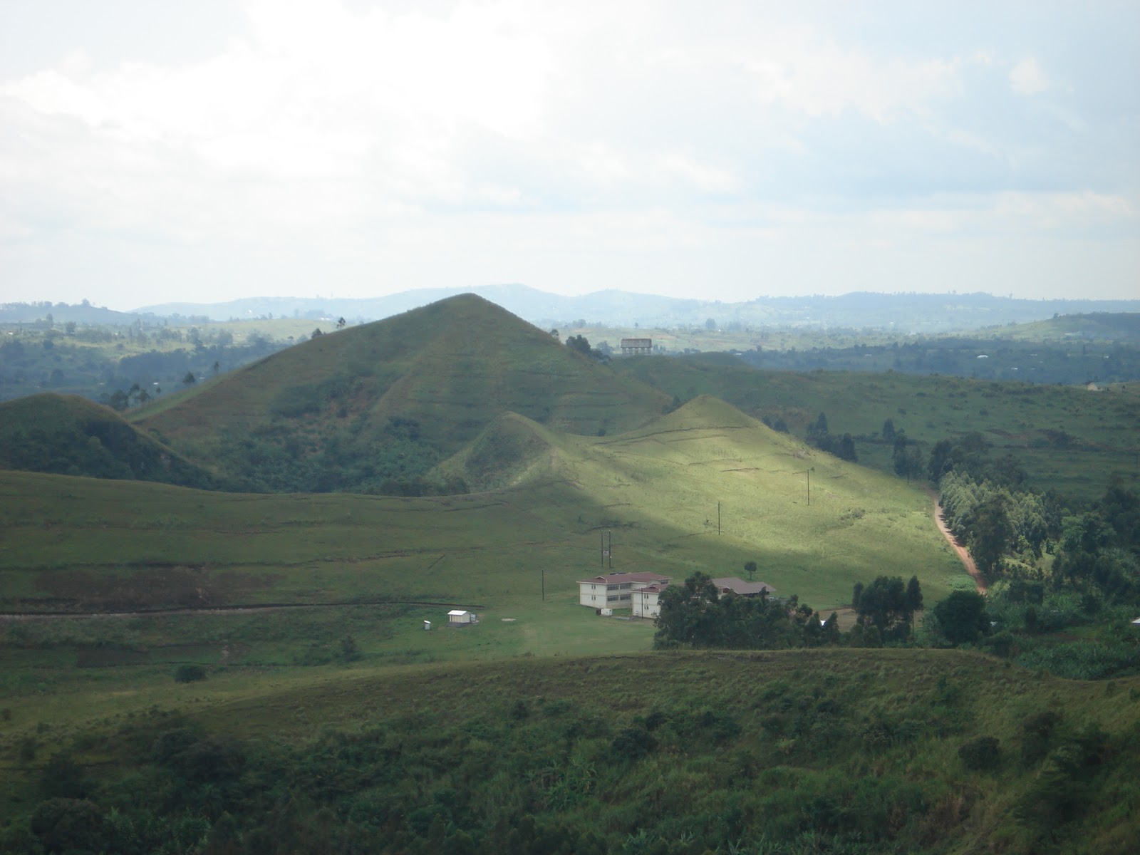 Life in Uganda Fort Portal & Moving In