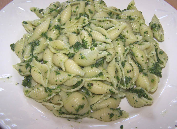 Swahili Mom Kitchen Pasta za Mchicha na Vitunguu Saumu (Garlic Spinach