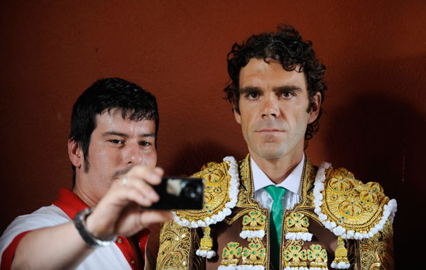 [Bullfighter-Jose-Tomas-wi-002.jpg]