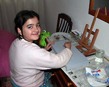 Mi hija Pilar pintando