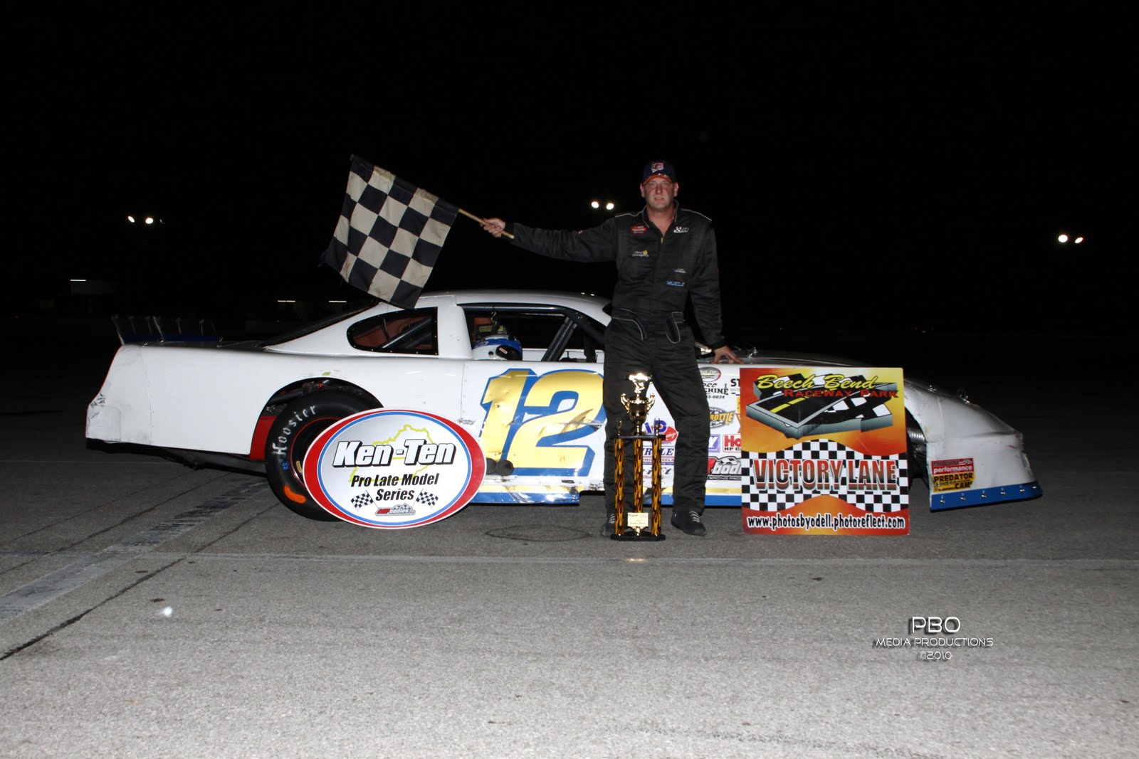 Drag Racing News and Rumors by ODELL Sanders wins amid controversy at