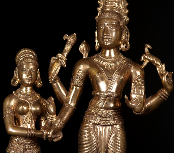 [n-shiva-parvati-statue.jpg]