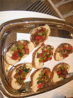 Bread slices with salsa