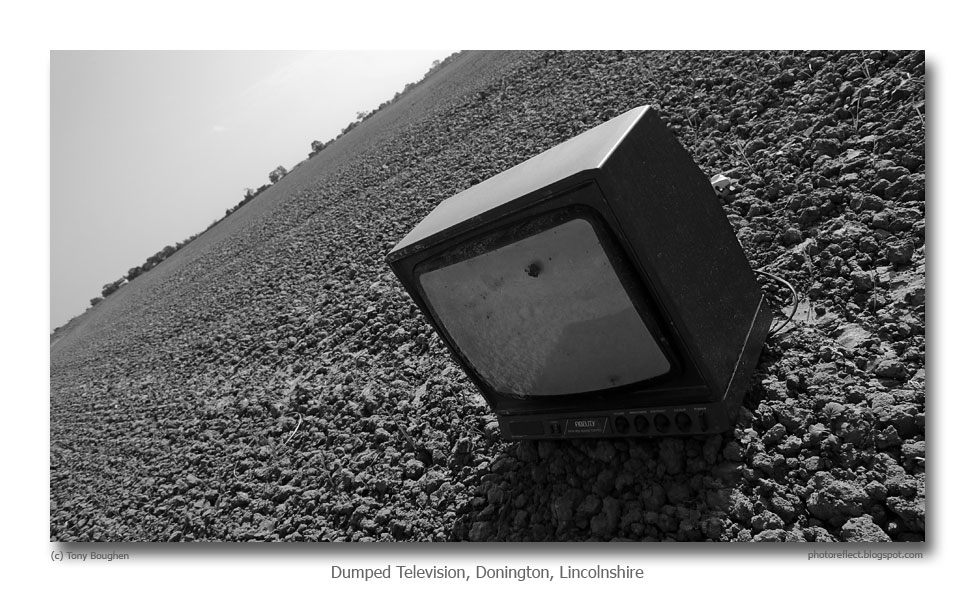 [Dumped-Television,-Donington,-Lincolnshire.jpg]