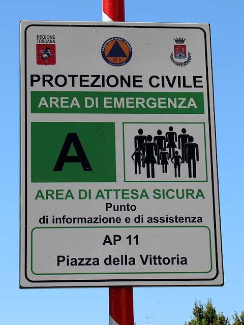 Emergency Area for Civil Defense, in piazza della Vittoria, Livorno