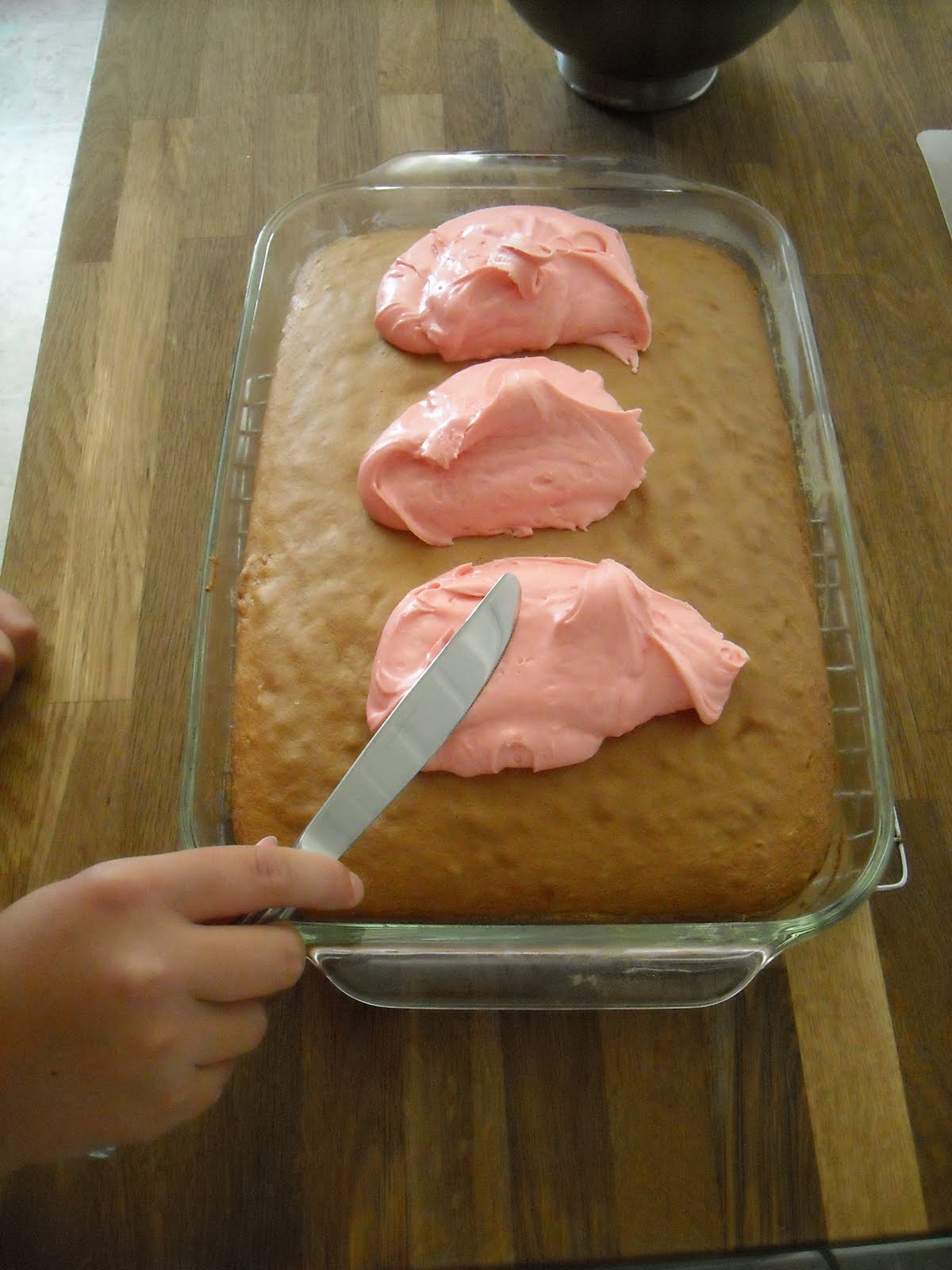 Summer Fun with Kids in the Kitchen KoolAid Frosting