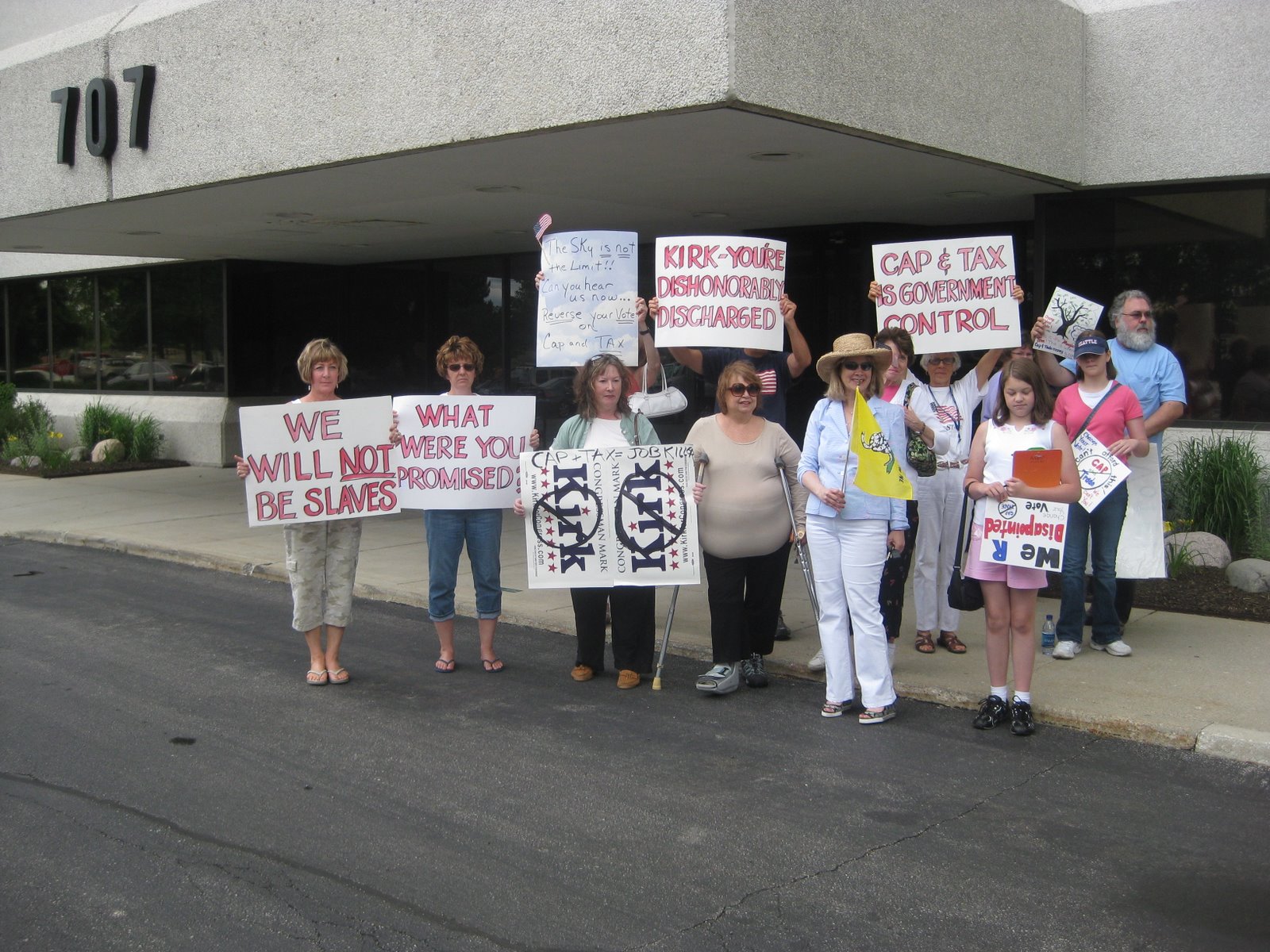 [Kirk+Tea+Party+008.JPG]
