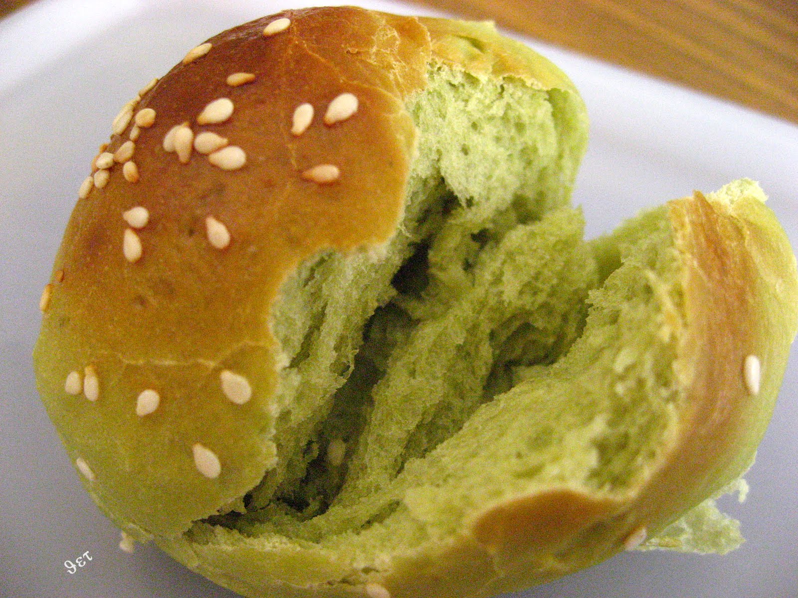 Slacker Green Tea Buns (Sponge and Dough Method)