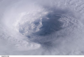 The Most Beautiful Pics From Earth’s Orbit