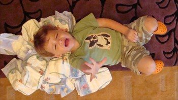[resizedrhettdiapers4.jpg]