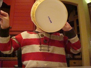 [wwrhettwithicecreamonhead.jpg]