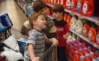 [bountykids4.jpg]