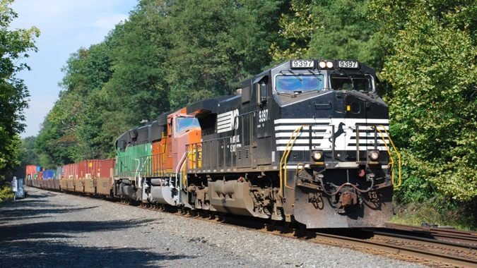 [NS_24V+09-21-08.jpg]